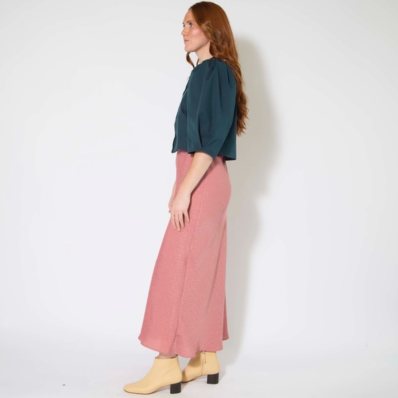 Hackwith Design House - Puff Sleeve Cropped Top - L - Picture 4 of 11